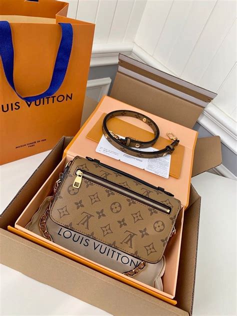 lv capucines短夾|Louis Vuitton Pochettes for sale in Ashburn, Virginia